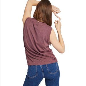 Richer Poorer Easy Tank in Vamp/Rouge Noir